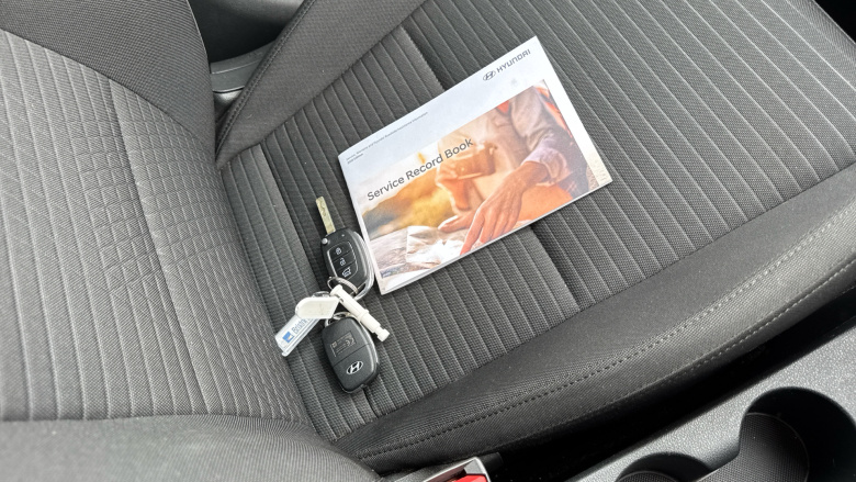 Hyundai i20 1.0T GDi 48V MHD SE Connect 5dr Petrol Hatchback